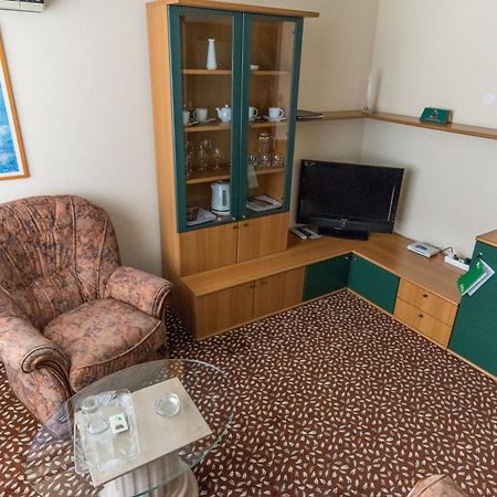 Hotel Yubileiny Minsk Eksteriør bilde