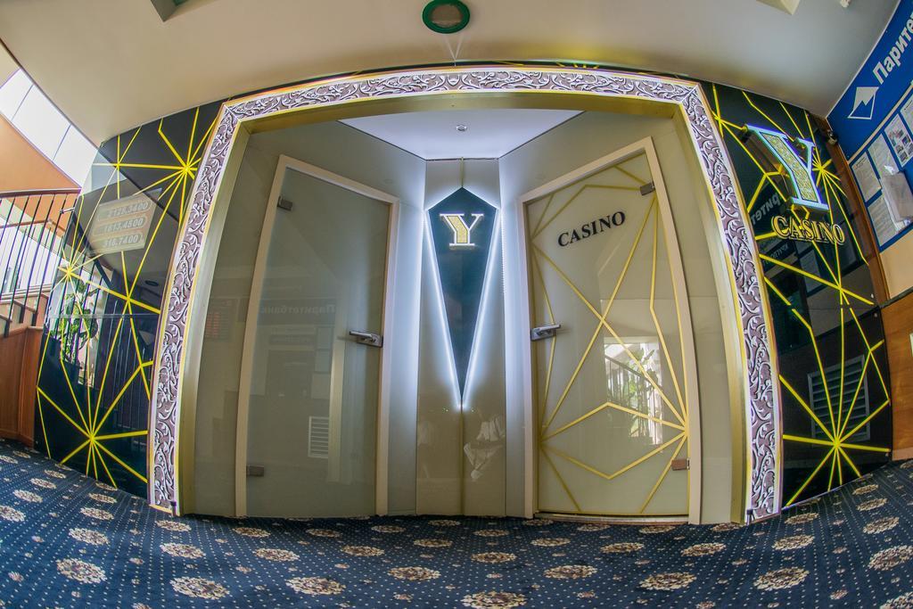 Hotel Yubileiny Minsk Eksteriør bilde