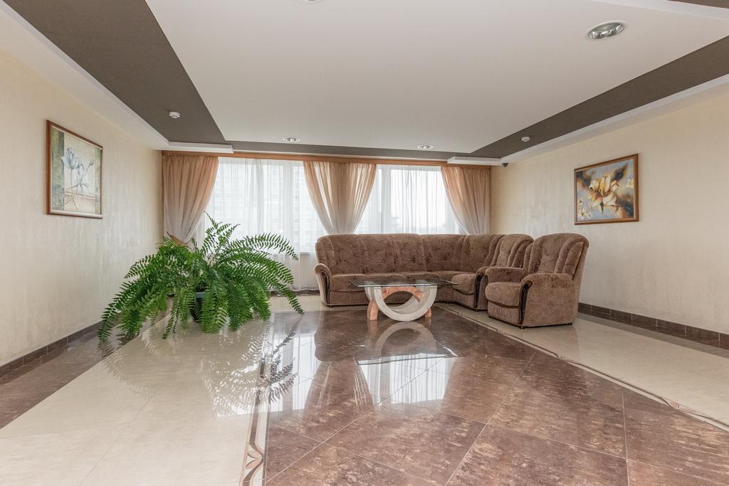 Hotel Yubileiny Minsk Eksteriør bilde