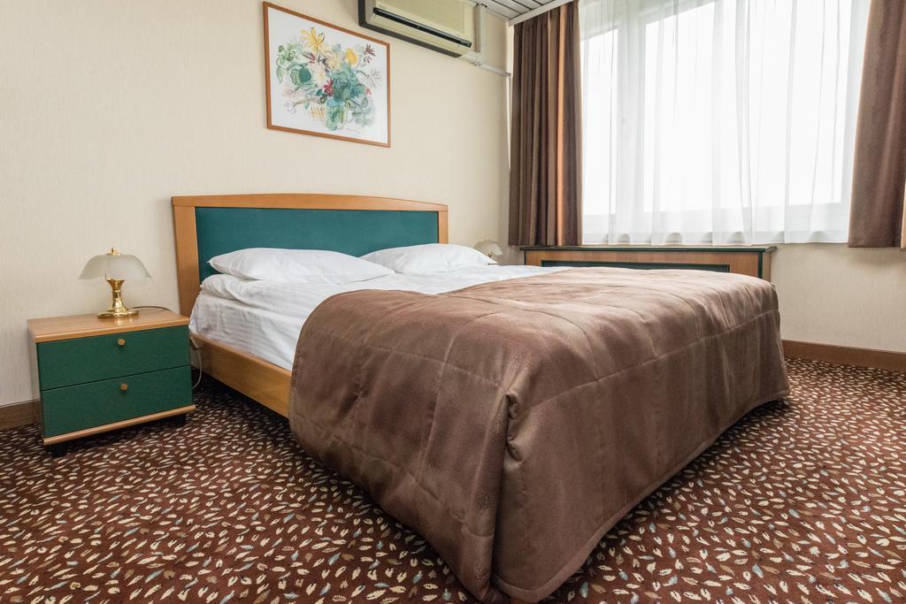 Hotel Yubileiny Minsk Eksteriør bilde