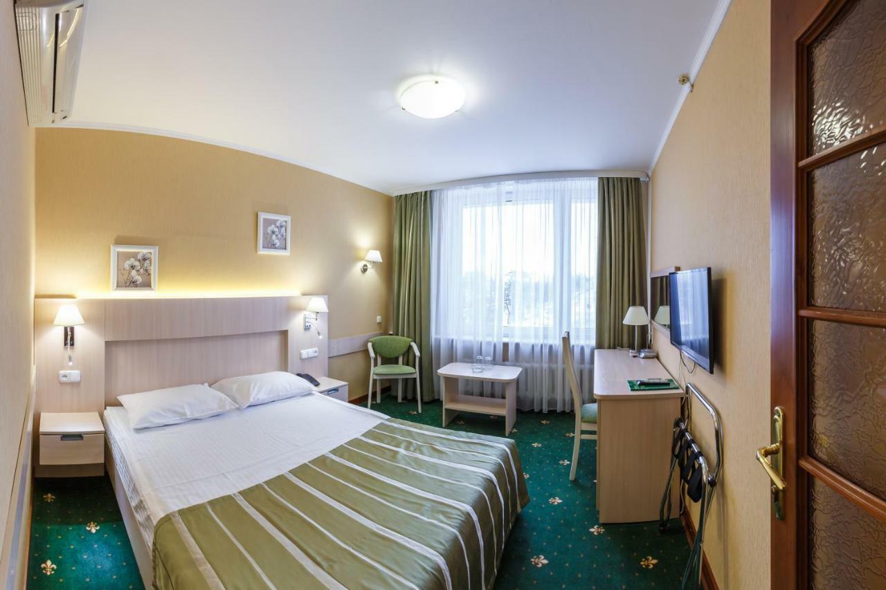 Hotel Yubileiny Minsk Eksteriør bilde